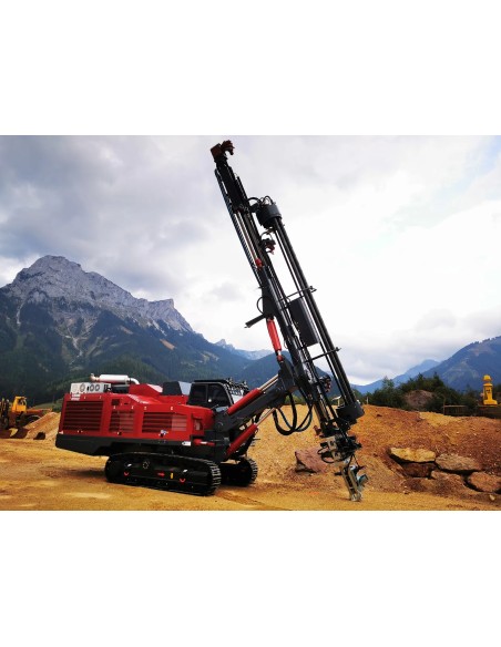 RTD32 - DTH crawler drill rig for quarries