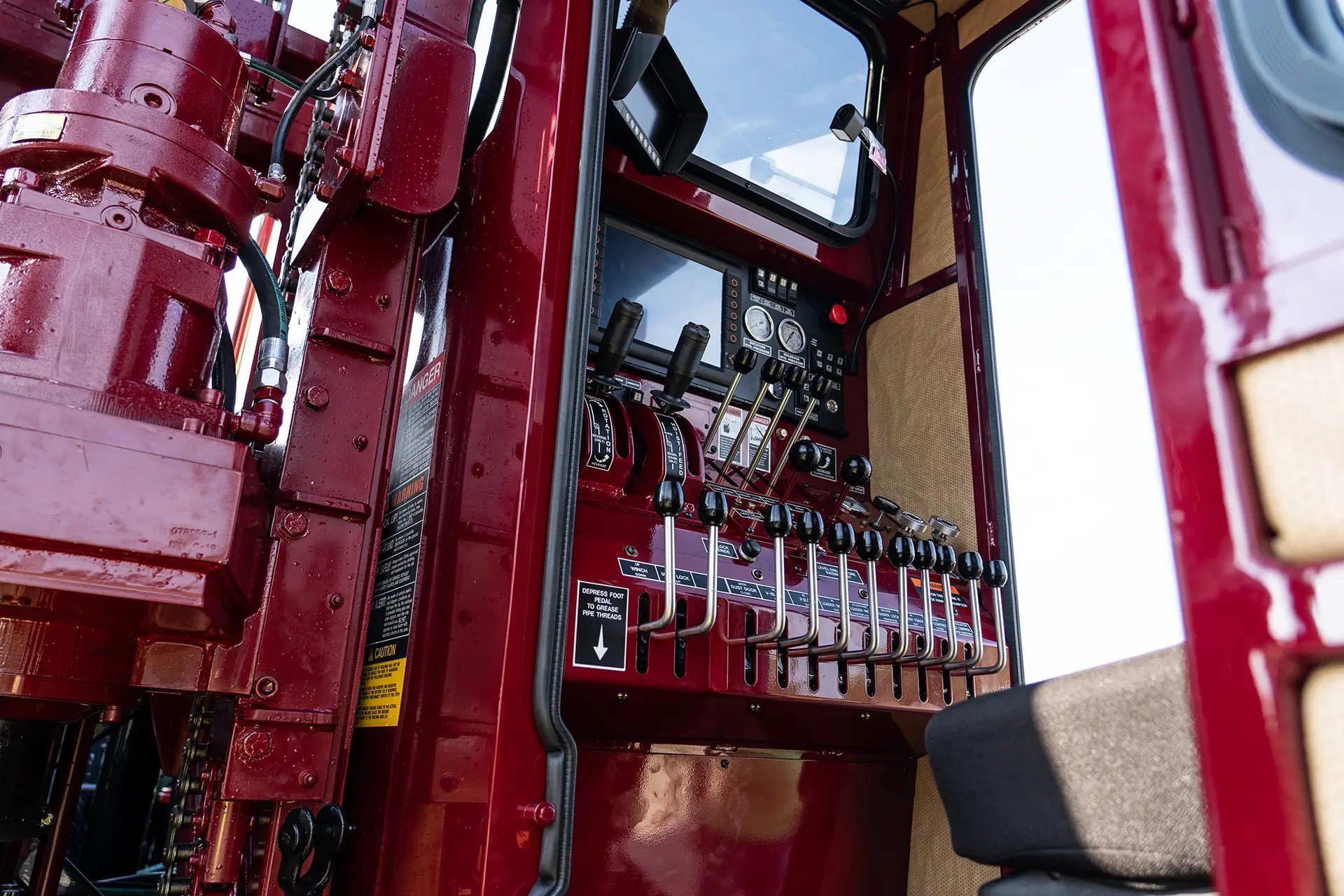 RTD45 - DTH drill rig for quarries
