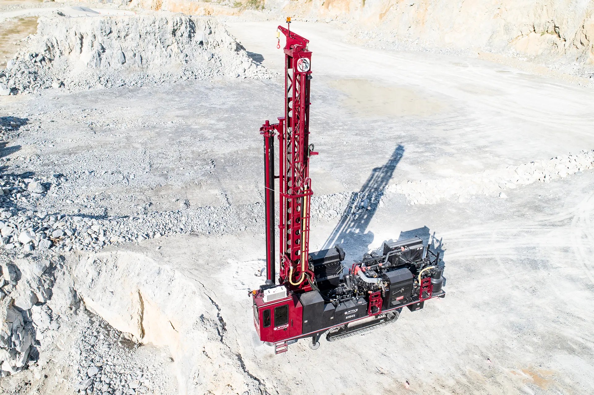 RTD45 - DTH drill rig for quarries