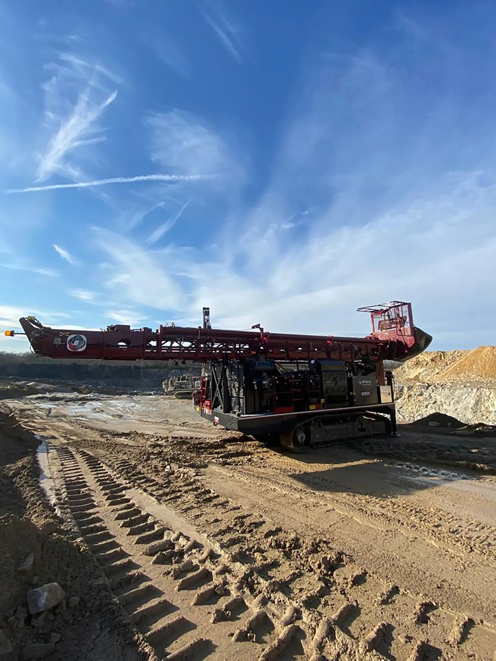 RTD55 – DTH/rotary platform drill rig