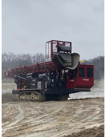 RTD55 – DTH/rotary platform drill rig