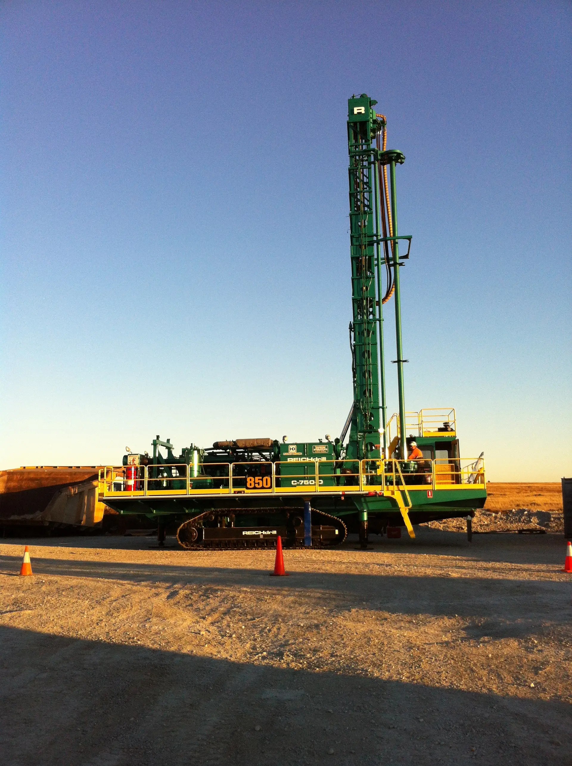 RTD75 - Platform drill rig